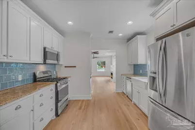 1605 E Avery St, Pensacola, FL 32503 - Photo 10