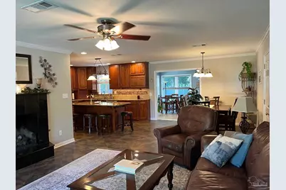 1801 Conway Dr, Pensacola, FL 32503 - Photo 6