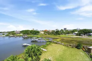 112 Matamoros Dr, Pensacola Beach, FL 32561 - Photo 34