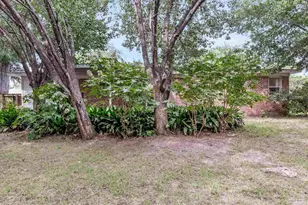 2011 Hallmark Dr, Pensacola, FL 32503 - Photo 46