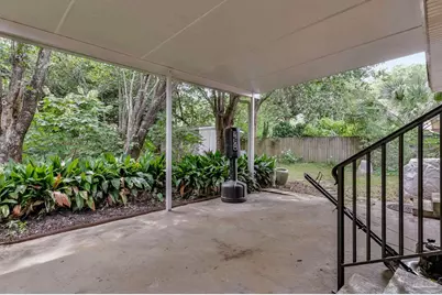 2011 Hallmark Dr, Pensacola, FL 32503 - Photo 40