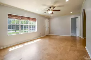 4533 Bancroft Dr, Pensacola, FL 32506 - Photo 4