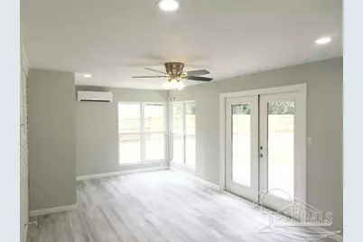 5143 Oakleaf Dr, Pace, FL 32571 - Photo 8