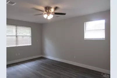 5143 Oakleaf Dr, Pace, FL 32571 - Photo 18
