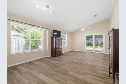 640 Calderwood Ct, Pensacola, FL 32534 - Photo 4