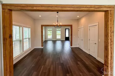 517 W Wright St, Pensacola, FL 32501 - Photo 4