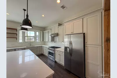 517 W Wright St, Pensacola, FL 32501 - Photo 8