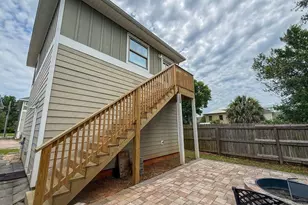 517 W Wright St, Pensacola, FL 32501 - Photo 26