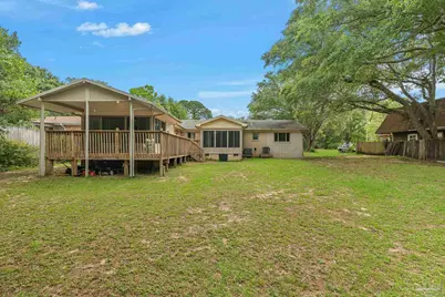 6105 E Shore Dr, Pensacola, FL 32505 - Photo 36