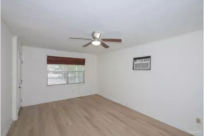 6659 Sanders St, Milton, FL 32570 - Photo 8
