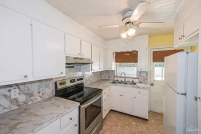 6659 Sanders St, Milton, FL 32570 - Photo 12