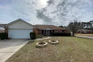 8029 Grand Bahama Dr, Pensacola, FL 32506 - Photo 1