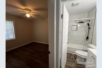 45 W Carver Dr, Pensacola, FL 32507 - Photo 4
