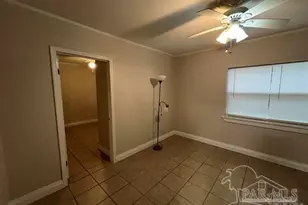 45 W Carver Dr, Pensacola, FL 32507 - Photo 22
