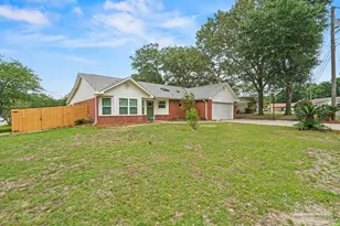 200 Lakeland Ct, Pensacola, FL 32514 - Photo 2
