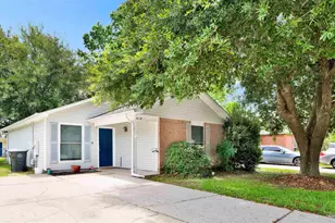 412 Oak Knoll Ln, Pensacola, FL 32506 - Photo 2