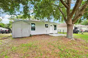412 Oak Knoll Ln, Pensacola, FL 32506 - Photo 22