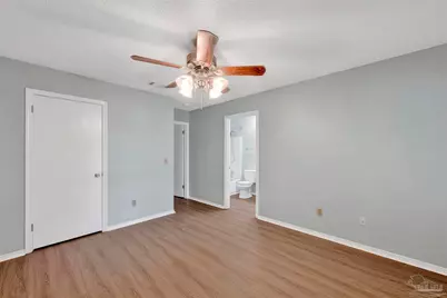 412 Oak Knoll Ln, Pensacola, FL 32506 - Photo 16