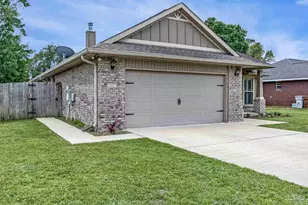 5695 Tucker Circle, Pace, FL 32571 - Photo 2