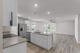 10108 Oak Haven Rd, Pensacola, FL 32526 - Photo 8