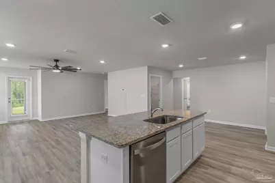 10108 Oak Haven Rd, Pensacola, FL 32526 - Photo 14