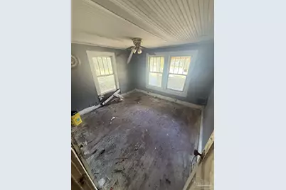 910 N 57th Ave, Pensacola, FL 32506 - Photo 12