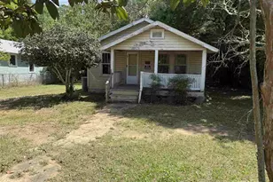 910 N 57th Ave, Pensacola, FL 32506 - Photo 1