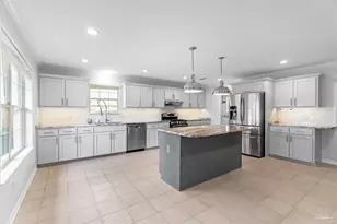 6021 Firefly Dr, Pensacola, FL 32507 - Photo 2
