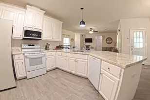 6283 Andys Ln, Milton, FL 32570 - Photo 12