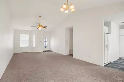 7814 Homestead Cir #A, Pensacola, FL 32526 - Photo 6