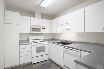 7814 Homestead Cir #A, Pensacola, FL 32526 - Photo 10