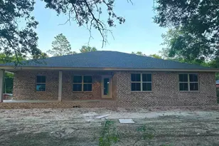 5721 Lofty Pines Dr, Milton, FL 32570 - Photo 8