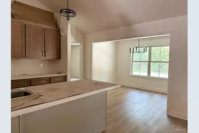 5721 Lofty Pines Dr, Milton, FL 32570 - Photo 6