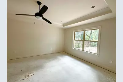 5721 Lofty Pines Dr, Milton, FL 32570 - Photo 10