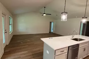 5721 Lofty Pines Dr, Milton, FL 32570 - Photo 10