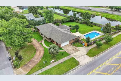 5700 Avenida Marina, Pensacola, FL 32504 - Photo 6