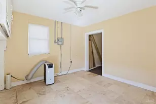 1808 N Reus St, Pensacola, FL 32501 - Photo 28