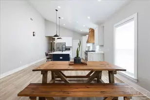 1006 W Lloyd St, Pensacola, FL 32501 - Photo 10
