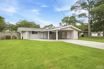 302 Loruna Dr, Gulf Breeze, FL 32561 - Photo 2