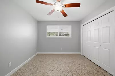 302 Loruna Dr, Gulf Breeze, FL 32561 - Photo 28