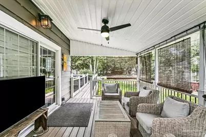 2727 Sunrunner Ln, Gulf Breeze, FL 32563 - Photo 40