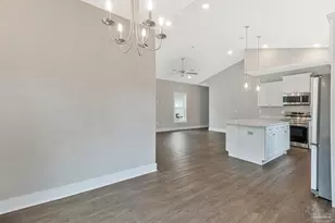 241 N H St, Pensacola, FL 32502 - Photo 12