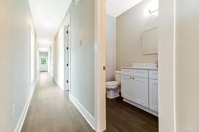 241 N H St, Pensacola, FL 32502 - Photo 38