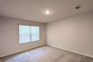 10557 Queens Gate Cir, Pensacola, FL 32506 - Photo 22
