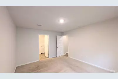 10557 Queens Gate Cir, Pensacola, FL 32506 - Photo 24