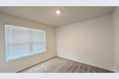 10557 Queens Gate Cir, Pensacola, FL 32506 - Photo 8
