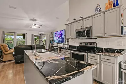 1860 Justice Cir, Gulf Breeze, FL 32563 - Photo 2