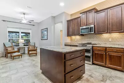 1909 Jamaica Dr, Navarre, FL 32566 - Photo 4