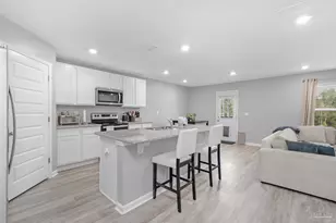 8686 Pathstone Blvd, Pensacola, FL 32526 - Photo 4