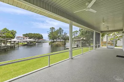 23 Neptune Dr, Mary Esther, FL 32569 - Photo 1